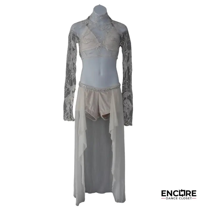 Flowing Ivory Lace Set  two piece