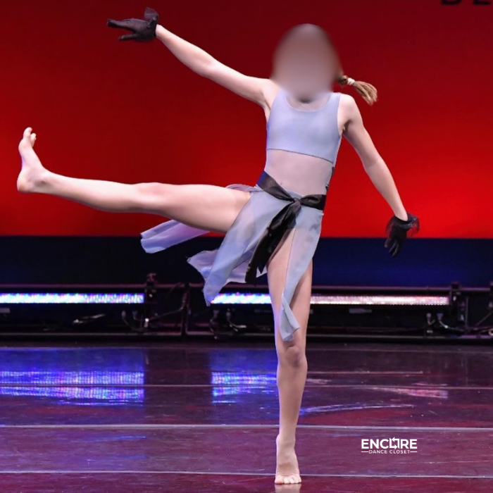 Lyrical Grace in Lead Gray 2