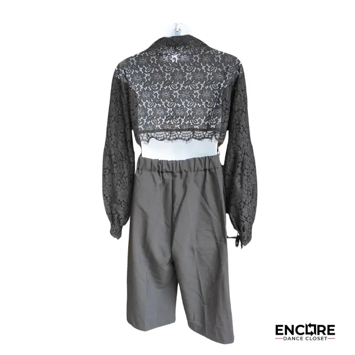 Elegant Pedestrian Set  two piece